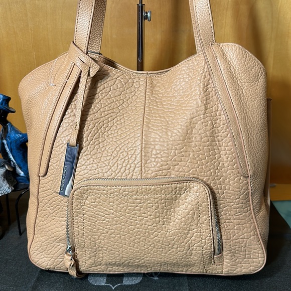 💕NWT Vince Camuto Shoulder Bag 💕 - Picture 3 of 14